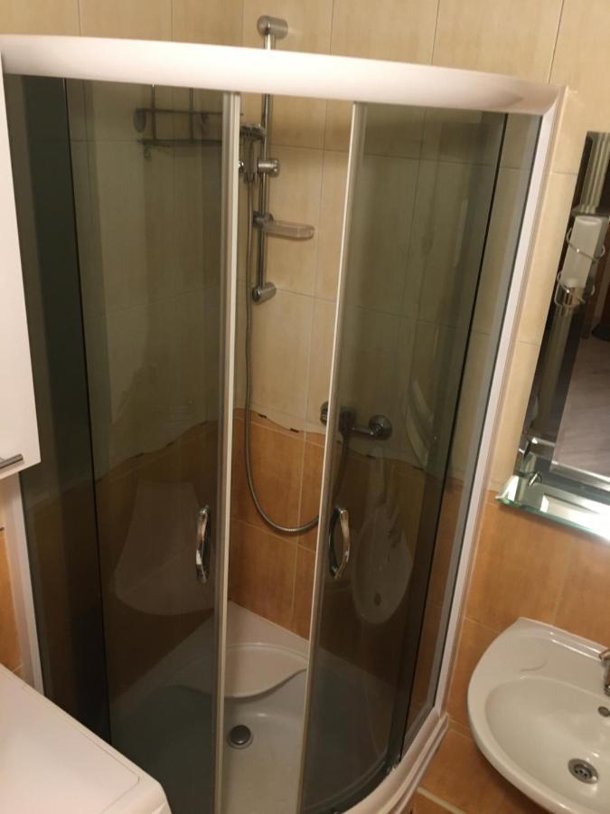 Apartament 6 Osobowy ชกลาร์สกา ปอเรมบา ภายนอก รูปภาพ